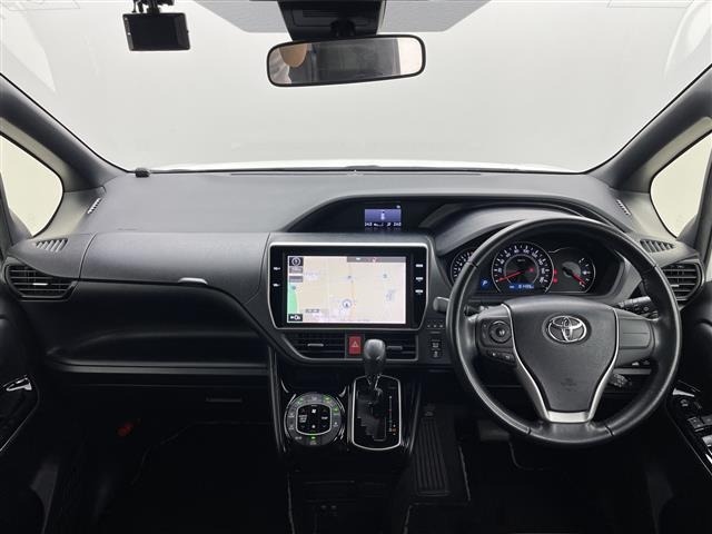 Toyota NOAH 2018 8510742-15
