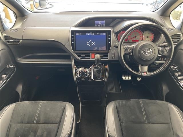 Toyota NOAH 2018 8510750-15