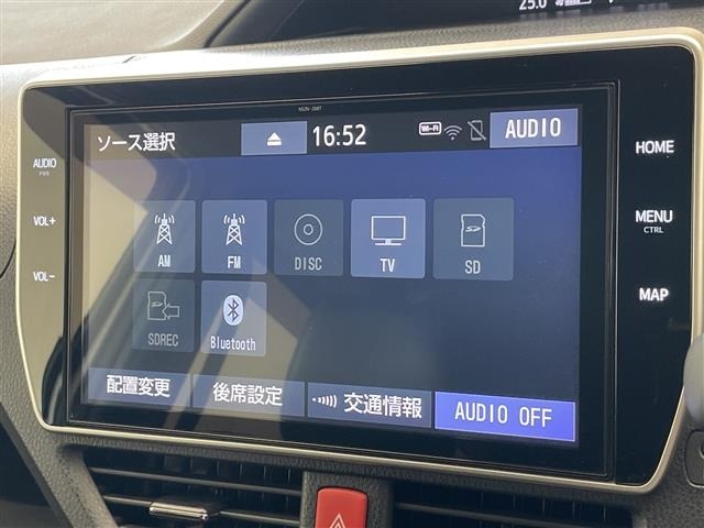 Toyota NOAH 2018 8510750-18