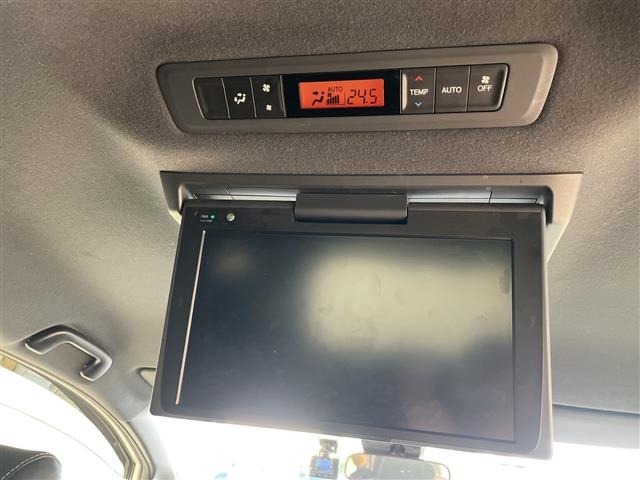 Toyota NOAH 2018 8510750-21