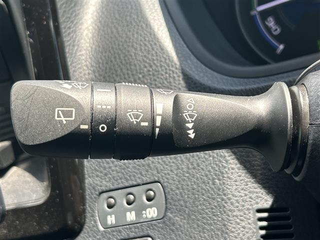 Toyota NOAH 2021 8510751-5