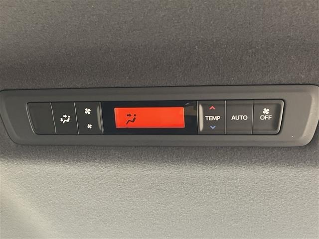 Toyota NOAH 2019 8510756-12