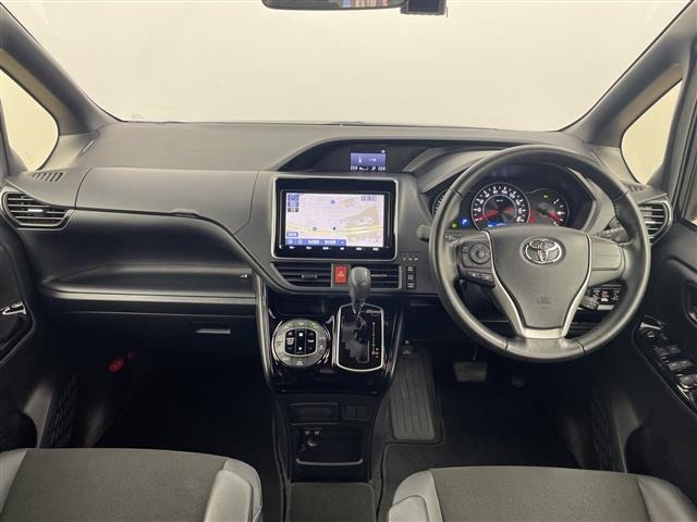 Toyota NOAH 2019 8510756-14