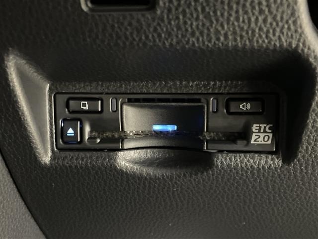 Toyota NOAH 2022 8510767-3