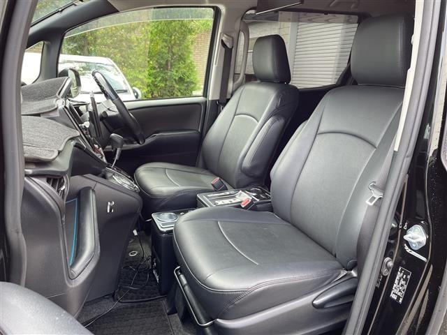 Toyota NOAH 2017 8510768-4