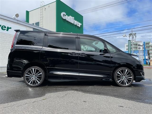 Toyota NOAH 2017 8510768-5