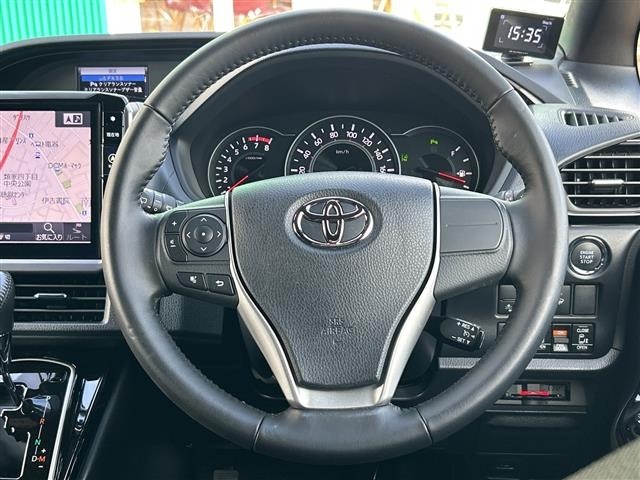 Toyota NOAH 2019 8510769-12