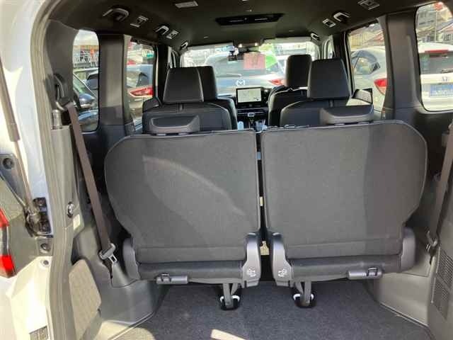 Toyota NOAH 2026 8510780-10