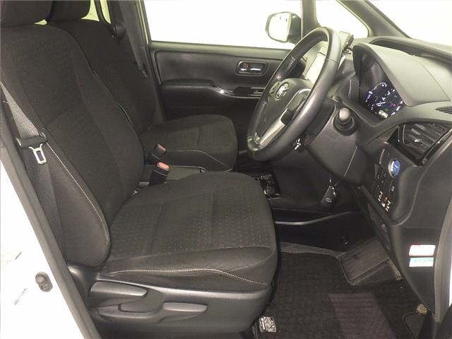 Toyota NOAH 2020 8510825-5