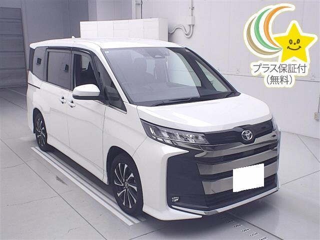 Toyota NOAH 2022 8510828-0