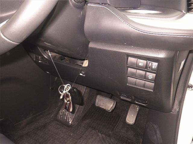 Toyota NOAH 2022 8510828-8
