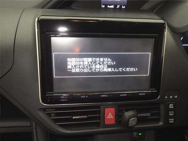 Toyota NOAH 2016 8510838-6