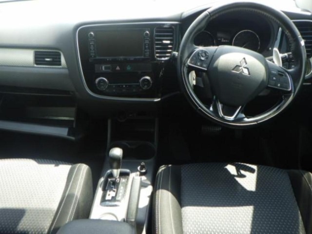 Mitsubishi OUTLANDER 2015 8512293-3