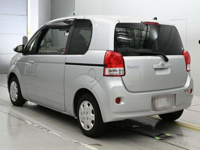 Toyota PORTE 2013 8510530-6