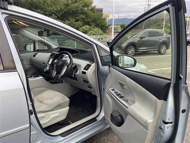 Toyota PRIUS 2012 8515635-4