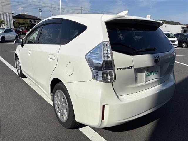 Toyota PRIUS 2011 8515636-13
