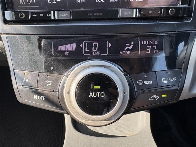 Toyota PRIUS 2011 8515636-8