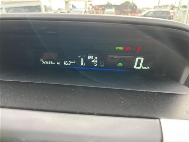 Toyota PRIUS 2014 8515637-1