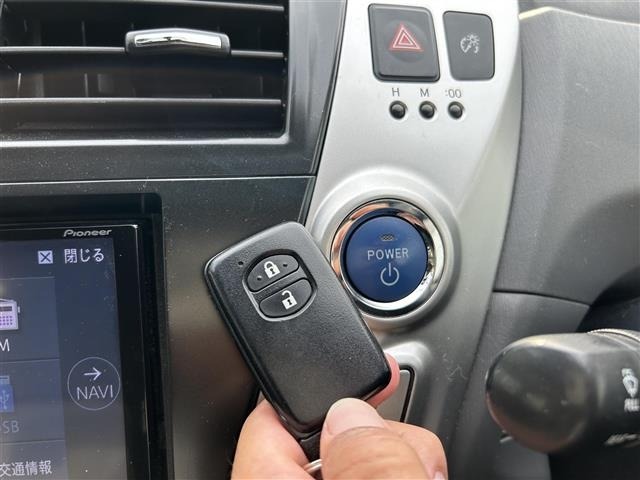 Toyota PRIUS 2014 8515637-11