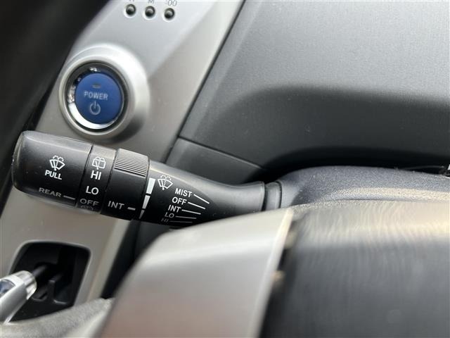 Toyota PRIUS 2014 8515637-19