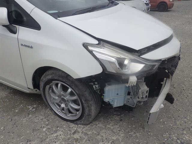 Toyota PRIUS 2015 8515649-6
