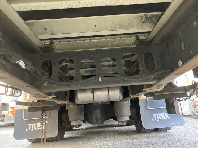 Hino PROFIA 2016 8512155-13