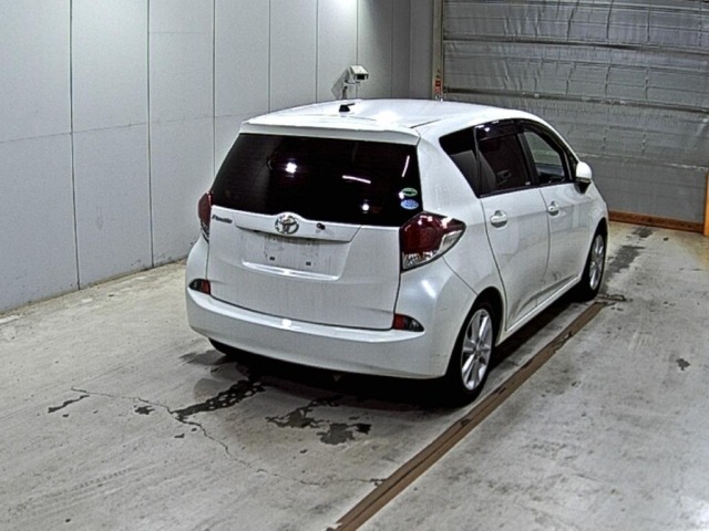 Toyota RACTIS 2014 8515671-5