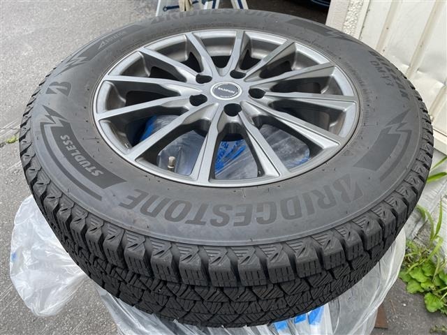Toyota RAV4 2024 8515575-18