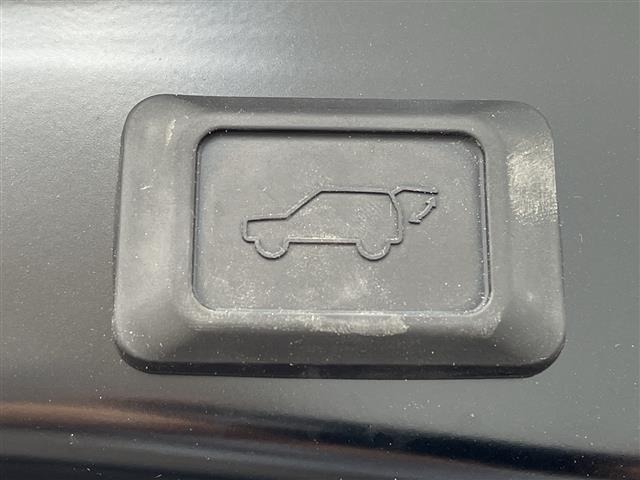 Toyota RAV4 2024 8515575-19