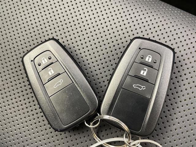 Toyota RAV4 2022 8515577-23