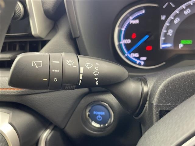 Toyota RAV4 2022 8515577-5