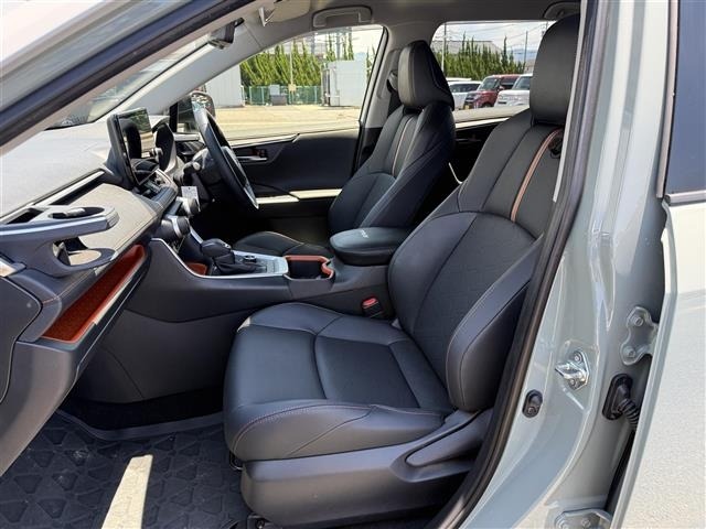 Toyota RAV4 2025 8515578-8