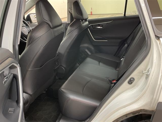 Toyota RAV4 2021 8515579-10