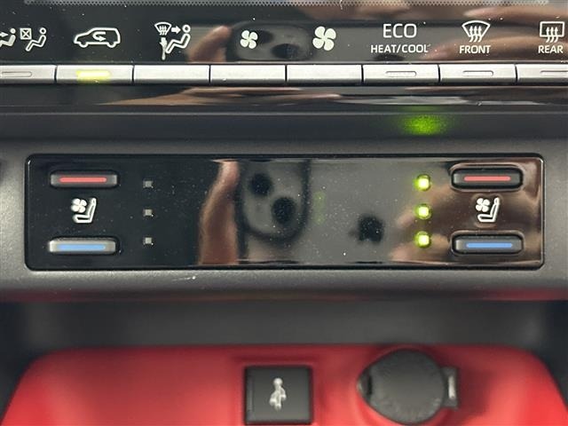 Toyota RAV4 2021 8515580-5