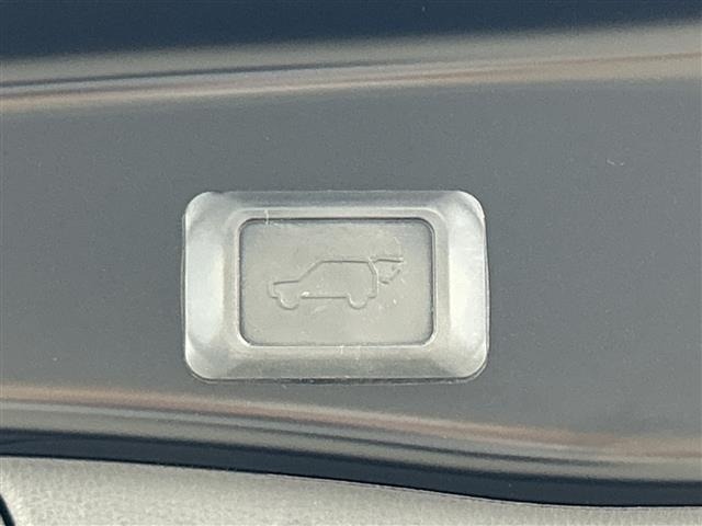 Toyota RAV4 2021 8515580-8