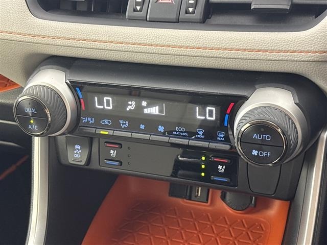 Toyota RAV4 2021 8515581-1