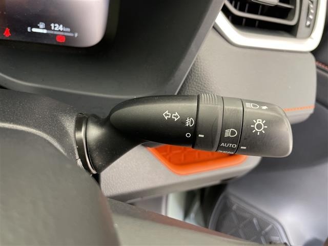 Toyota RAV4 2023 8515582-12