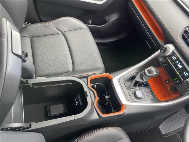 Toyota RAV4 2023 8515582-6