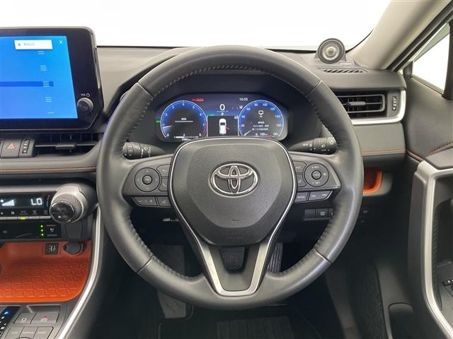 Toyota RAV4 2023 8515582-8