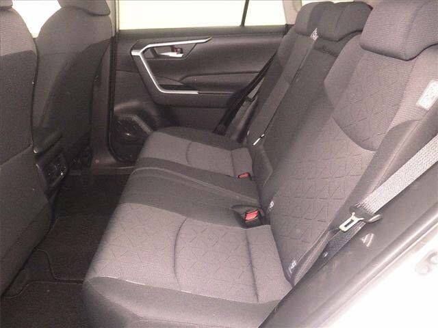 Toyota RAV4 2021 8515584-7