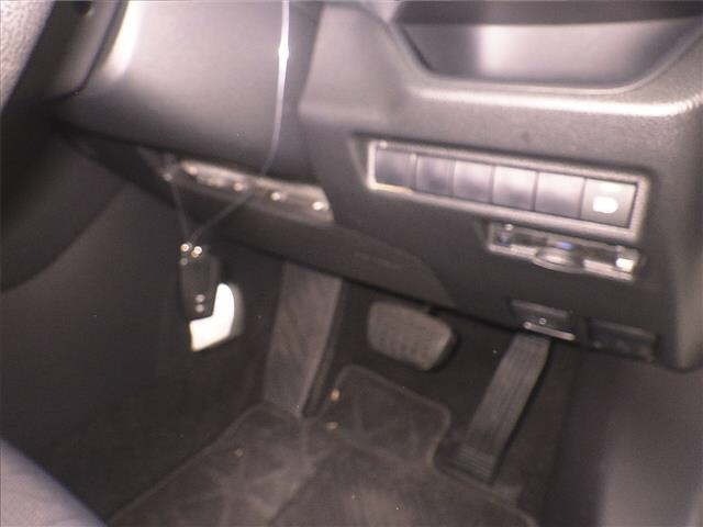 Toyota RAV4 2021 8515584-8