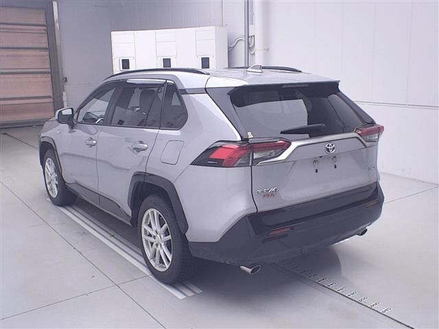 Toyota RAV4 2021 8515585-1