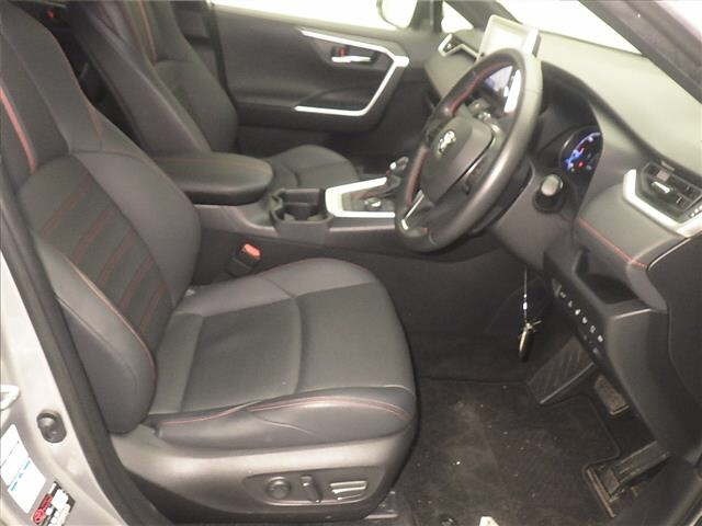 Toyota RAV4 2021 8515585-5