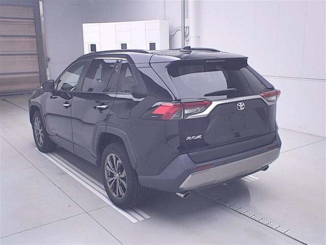 Toyota RAV4 2022 8515587-1