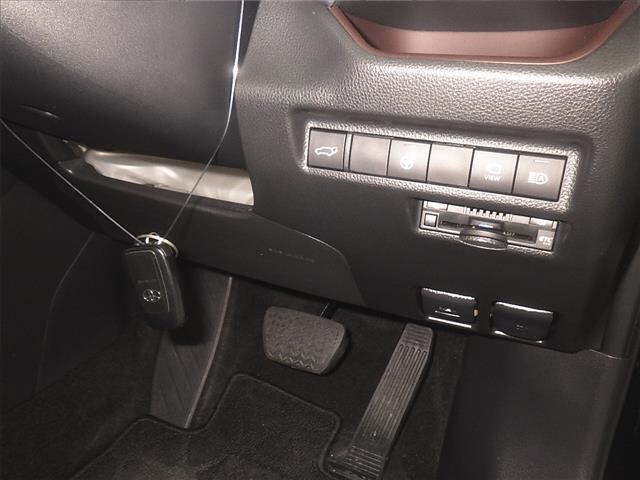 Toyota RAV4 2022 8515587-8