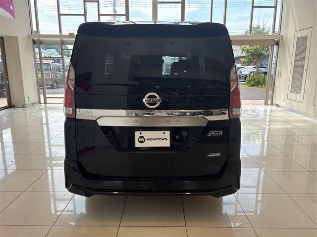 Nissan SERENA 2016 8510618-2