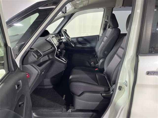 Nissan SERENA 2017 8510628-4