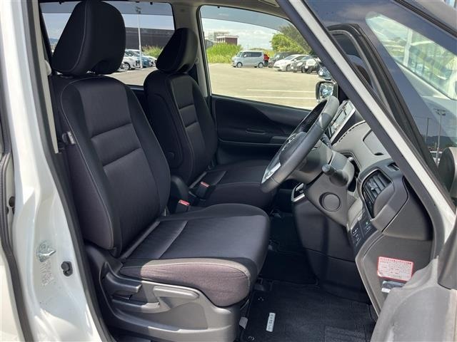 Nissan SERENA 2017 8510633-10