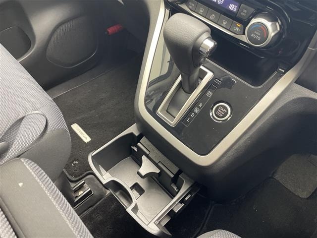 Nissan SERENA 2017 8510644-12