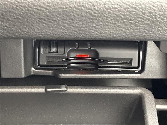 Nissan SERENA 2017 8510644-21